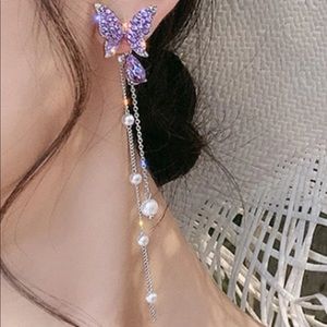🦋Violet Bling Butterfly Pearl tassle earrings🦋